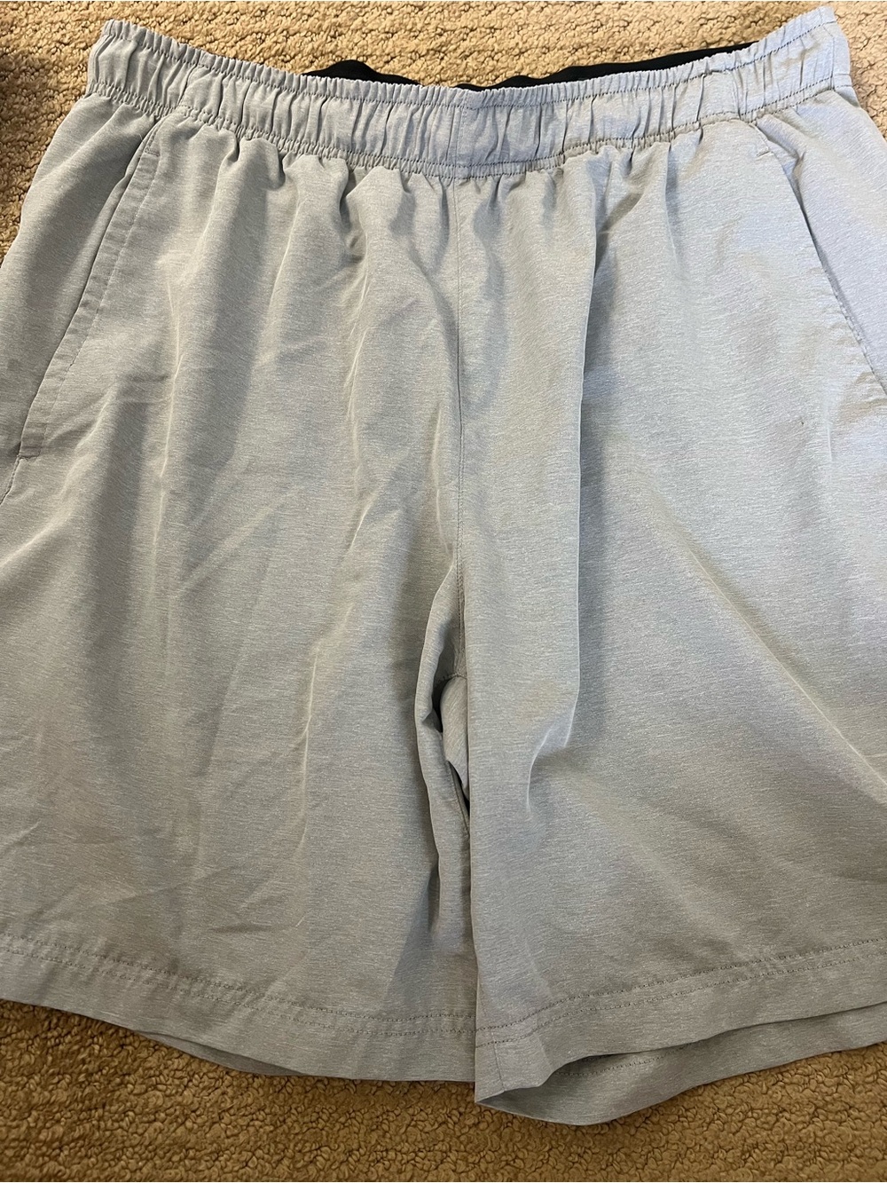 Nike Men's Light Gray Athletic Elastic-Waist Shorts